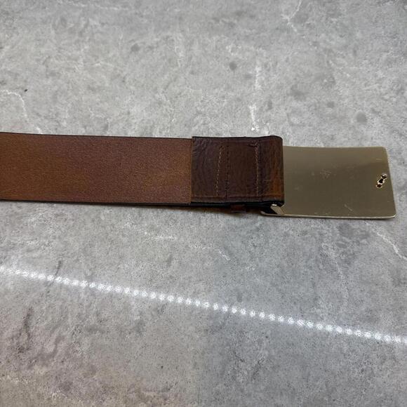 Michael Kors unisex leather and brass belt. Size Medium. Like New! - Picture 11 of 12